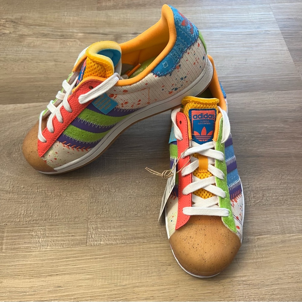 NWT ADIDAS SUPERSTAR W G20